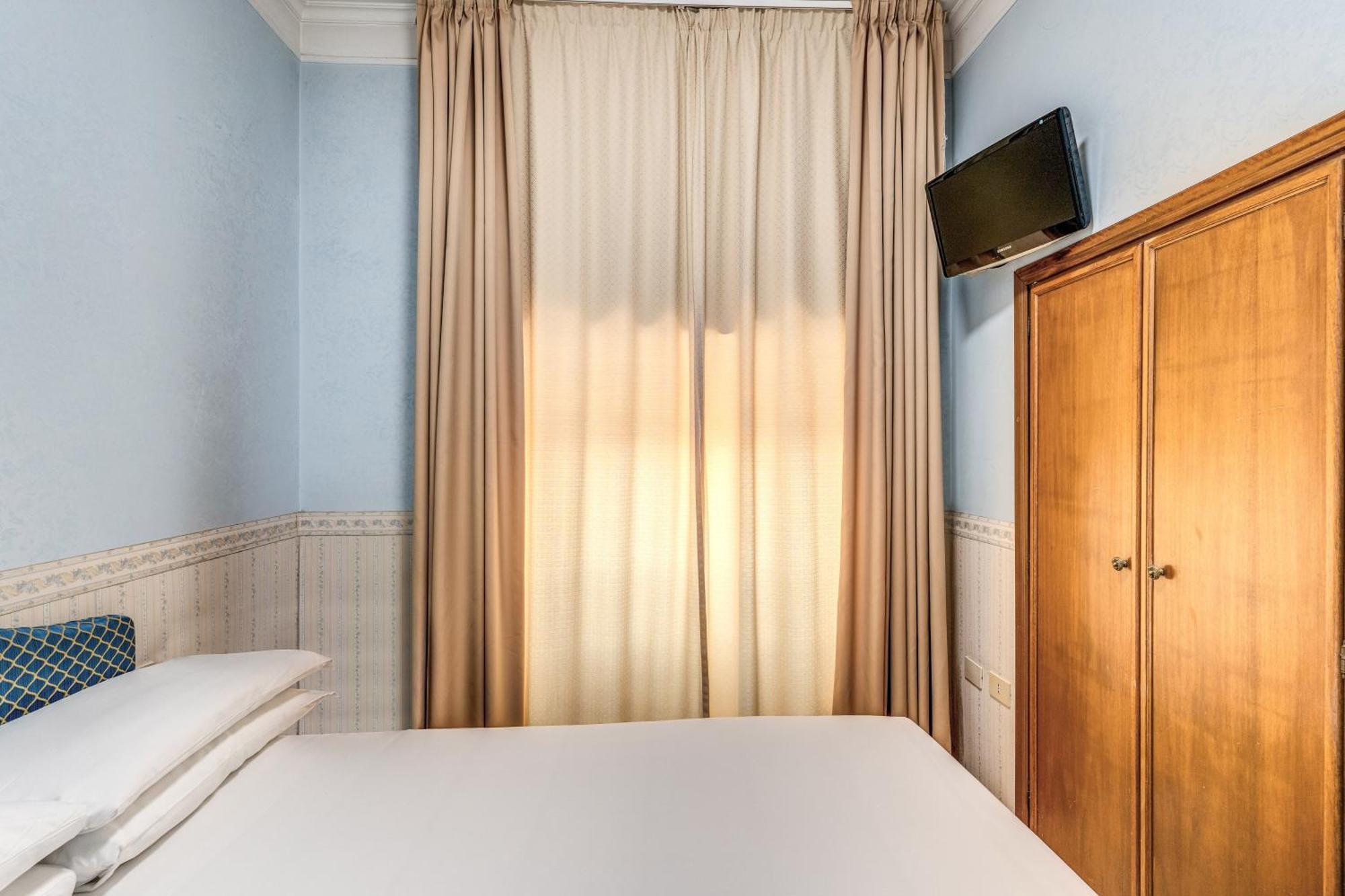 Hotel Orazia Rome Exterior photo